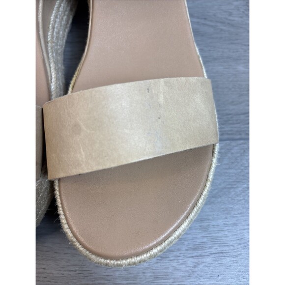 Sorel Woman’s Wedge Heel Sandals Size 10 Light Beige With White Heel Hook Loop - Picture 6 of 9